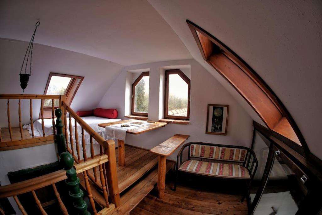 Stilvolles Landhaus Im Dreilaendereck Felsőszölnök Exteriér fotografie